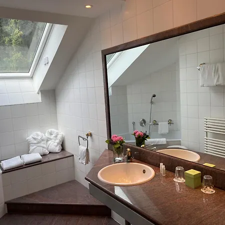 Romantikhotel Gersberg Alm 4*
