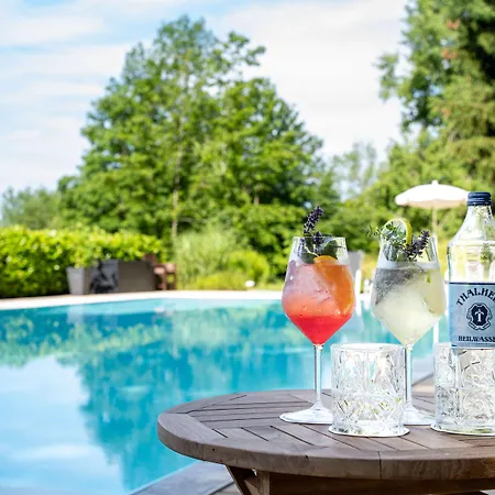 Romantik Gersberg Alm Mit Panoramablick Auf Und Outdoor Pool Ab Mai 호텔 4*
