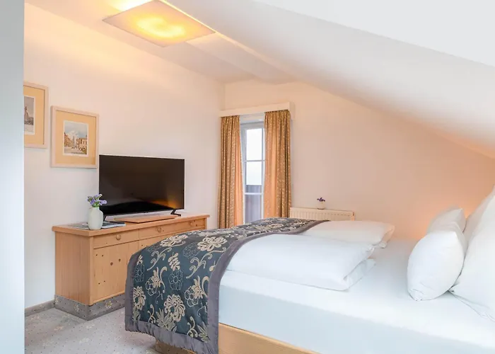 מלון Romantik Gersberg Alm Mit Panoramablick Auf 4*