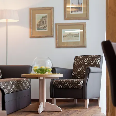 Hotel Romantik Gersberg Alm Mit Panoramablick Auf 4*