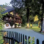 Romantik Gersberg Alm Mit Panoramablick Auf Und Outdoor Pool Ab Mai