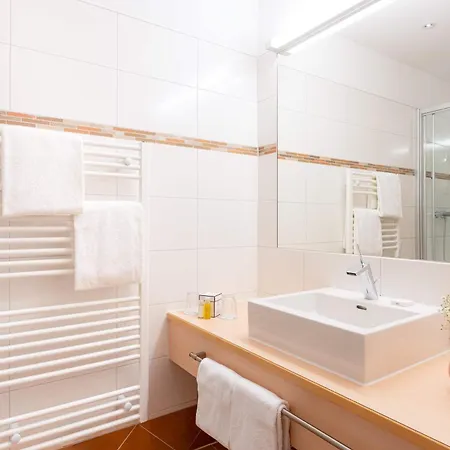 Romantik Gersberg Alm Mit Panoramablick Auf Hotel 4*