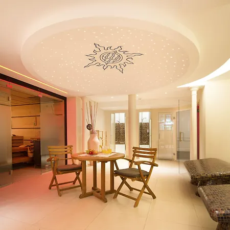 Hotel Romantik Gersberg Alm Mit Panoramablick Auf 4*